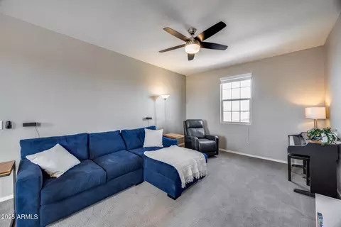 987 E Knightsbridge Way, Gilbert, AZ 85297 photo 14