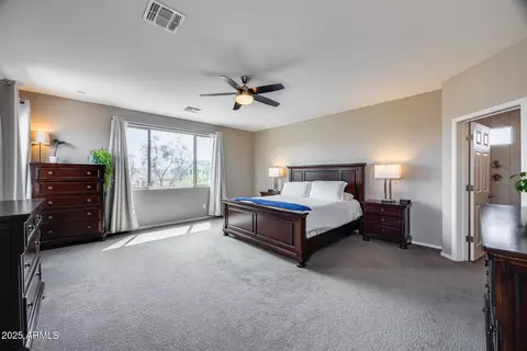 987 E Knightsbridge Way, Gilbert, AZ 85297 photo 17