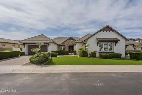 2949 E Athena Ave, Gilbert, AZ 85297