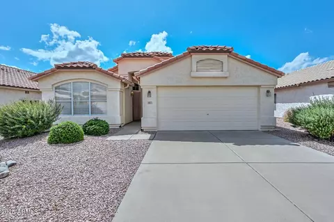 9837 W Tonopah Dr, Peoria, AZ 85382