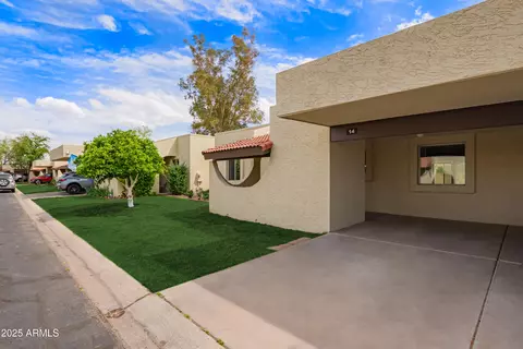 131 N Higley Rd #14, Mesa, AZ 85205