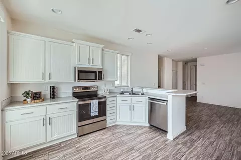 2206 S Ellsworth Rd #129B, Mesa, AZ 85201