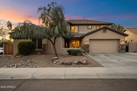 7238 W El Cortez Pl, Peoria, AZ 85383