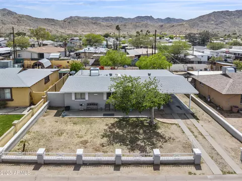 905 W Piedmont Rd, Phoenix, AZ 85041