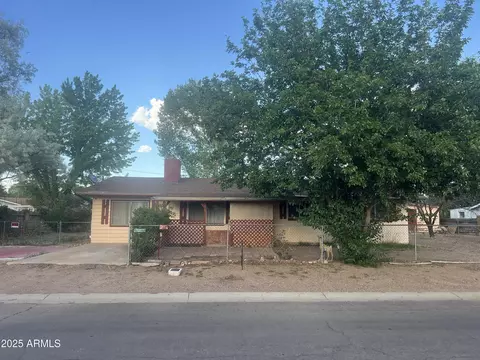 37 S 5th W St #TH, Snowflake, AZ 85937