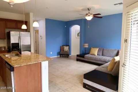 3435 E Amber Ln, Gilbert, AZ 85296 photo 2