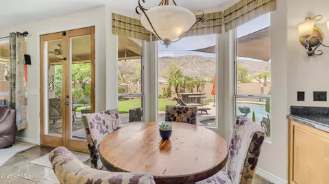 932 E Mountain Sage Dr, Phoenix, AZ 85048 photo 14