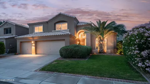 932 E Mountain Sage Dr, Phoenix, AZ 85048 photo 3