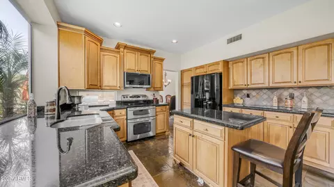 932 E Mountain Sage Dr, Phoenix, AZ 85048 photo 15
