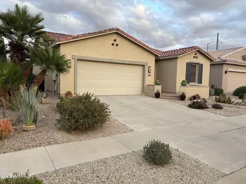 172 S Agua Fria Ln, Casa Grande, AZ 85194