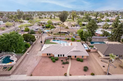 View/Area - 2148 E Cairo Dr, Tempe, AZ 85282 photo 6 of 9