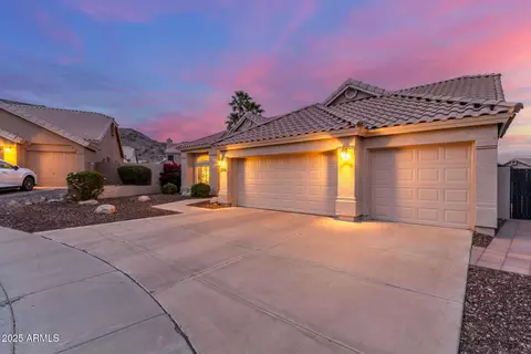 2040 E Indigo Brush Rd, Phoenix, AZ 85048 photo 4