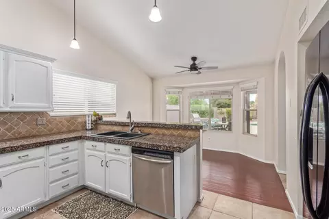 5552 Enrose St, Mesa, AZ 85205 photo 14