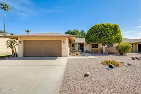 10632 W Saratoga Cir, Sun City, AZ 85351