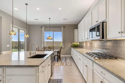 11609 W Andrew Ln, Peoria, AZ 85383