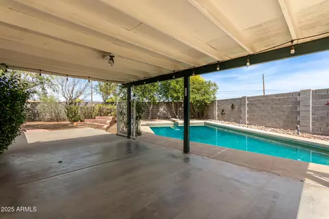 Exterior - 1910 W 9th Ave, Apache Junction, AZ 85120 photo 3 of 7