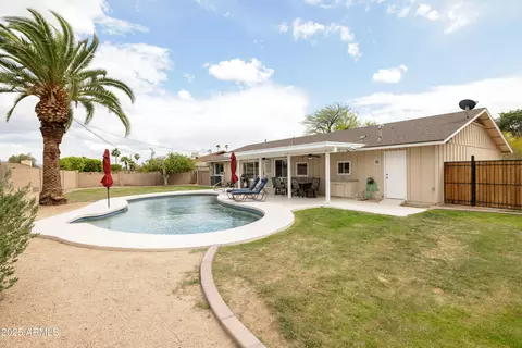 2710 E Cinnabar Ave, Phoenix, AZ 85028 photo 24