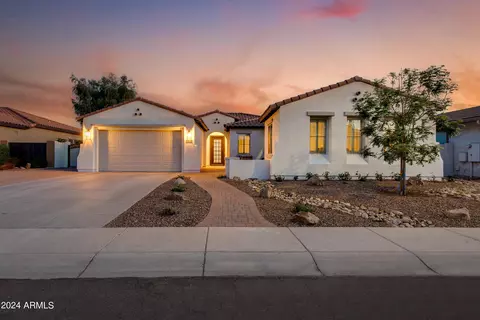 3673 E Horseshoe Dr, Chandler, AZ 85249
