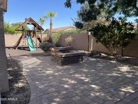 Exterior - 2487 E Aris Dr, Gilbert, AZ 85298 photo 7 of 9