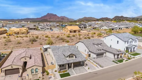 5814 E Scafell Cir, Mesa, AZ 85215