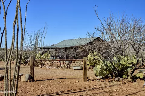 2950 E Vigilante Rd, Tombstone, AZ 85638