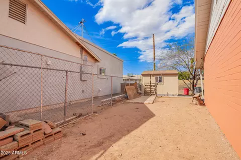 3149 N 40th Ln, Phoenix, AZ 85019 photo 37