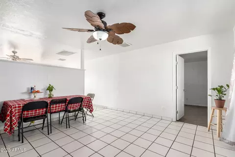 3149 N 40th Ln, Phoenix, AZ 85019 photo 8