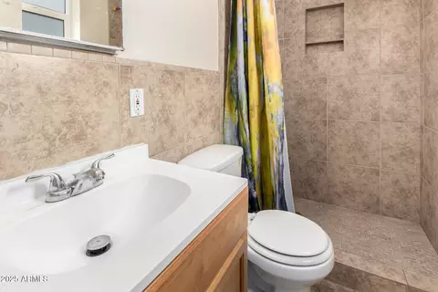 3149 N 40th Ln, Phoenix, AZ 85019 photo 17