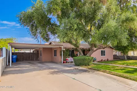 2942 E Mulberry Dr, Phoenix, AZ 85016 photo 2