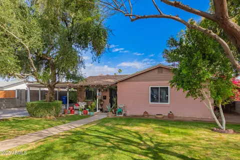2942 E Mulberry Dr, Phoenix, AZ 85016 photo 3