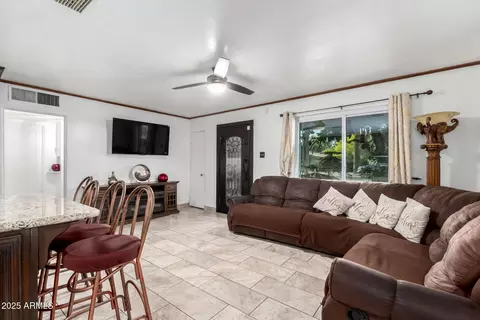 2942 E Mulberry Dr, Phoenix, AZ 85016 photo 7