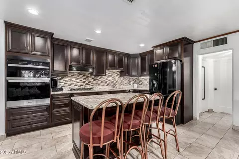 2942 E Mulberry Dr, Phoenix, AZ 85016 photo 10