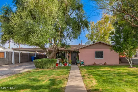 2942 E Mulberry Dr, Phoenix, AZ 85016