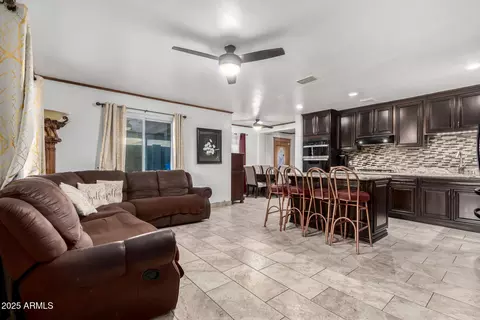 2942 E Mulberry Dr, Phoenix, AZ 85016 photo 6