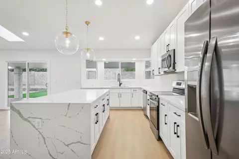 Kitchen - 3026 E Bremen St, Phoenix, AZ 85032 photo 2 of 4