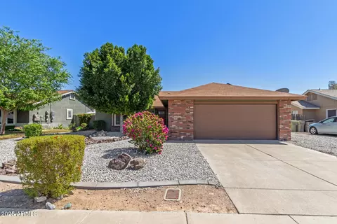 6413 W Monte Cristo Ave, Glendale, AZ 85306