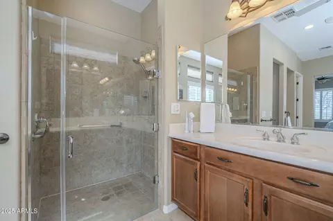 Bath - 4497 E Ficus Way, Gilbert, AZ 85298 photo 7 of 8