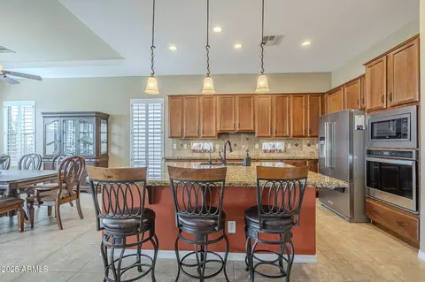 Kitchen - 4497 E Ficus Way, Gilbert, AZ 85298 photo 10 of 10