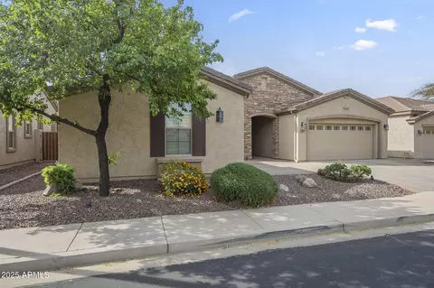 Exterior - 4497 E Ficus Way, Gilbert, AZ 85298 photo 3 of 15