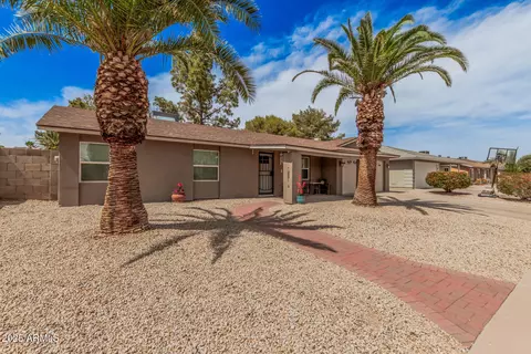 Exterior - 4445 E Coconino St, Phoenix, AZ 85044 photo 2 of 8