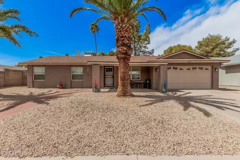 Exterior - 4445 E Coconino St, Phoenix, AZ 85044 photo 1 of 8