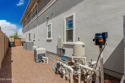 Exterior - 3749 E Sagebrush St, Gilbert, AZ 85296 photo 14 of 17