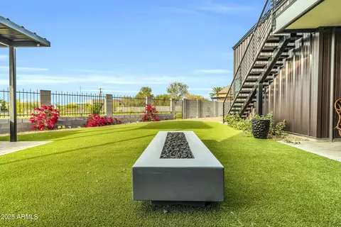 908 W Caldwell St, Phoenix, AZ 85041