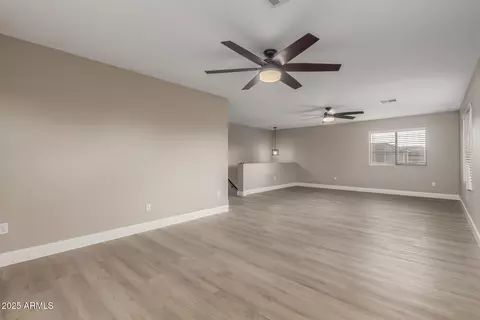 4002 E Melinda Ln, Phoenix, AZ 85050 photo 31