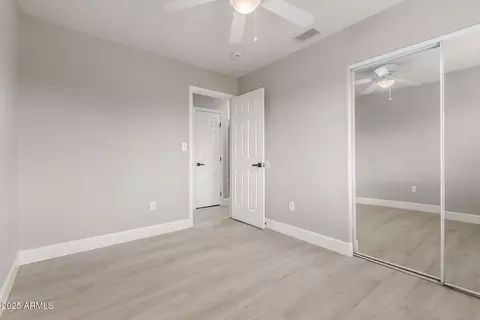 4002 E Melinda Ln, Phoenix, AZ 85050 photo 25
