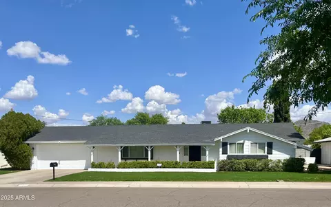 512 W Seldon Ln, Phoenix, AZ 85021