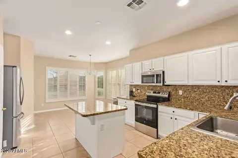 Kitchen - 3544 E County Down Dr, Chandler, AZ 85249 photo 2 of 2