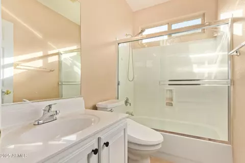 Bath - 3544 E County Down Dr, Chandler, AZ 85249 photo 2 of 2