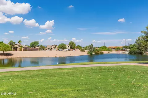 View/Area - 3544 E County Down Dr, Chandler, AZ 85249 photo 8 of 10