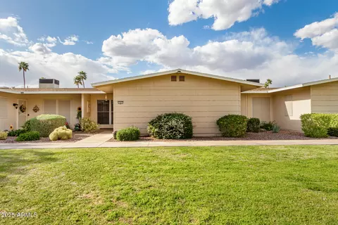 17627 N 104th Ave, Sun City, AZ 85373